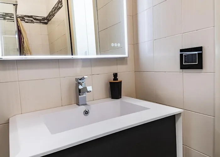 Morgana Sotto Le Torri Centro Storico *