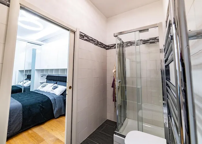 Morgana Sotto Le Torri Centro Storico * 볼로냐