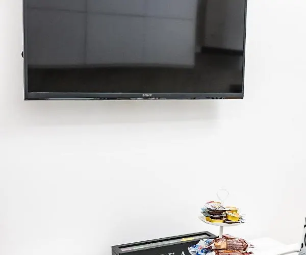 Morgana Sotto Le Torri Centro Storico